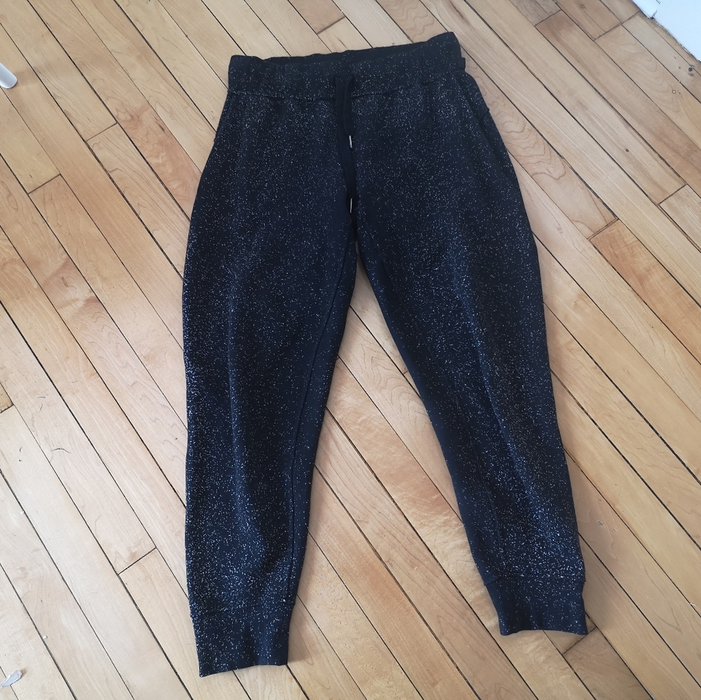Lululemon 'The Lab' Speckled Black Jogger Sweats